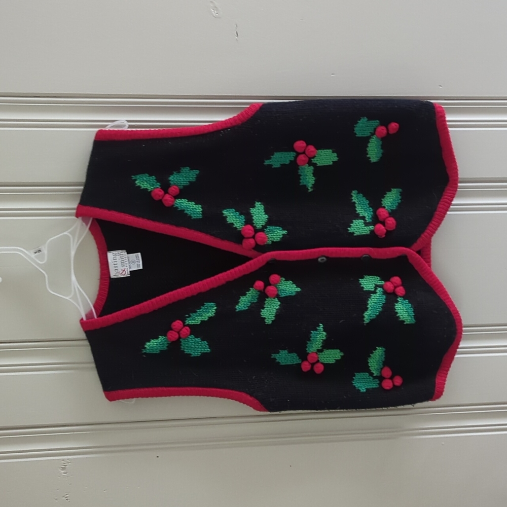 Vintage Hasting and Smith Petite Holly Christmas Button Down Sweater Vest